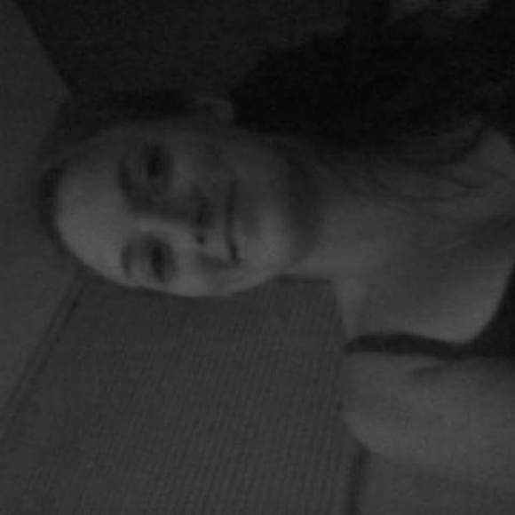 Meet your Posher, Rae - Picture 1 of 1